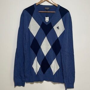 Argyle V-Nexk Sweater men’s size XL - casual outfit - handsome man sweater